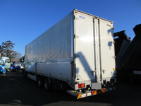 UDトラックスクオンアルミウイング大型（10t）[写真05]