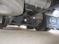 UDトラックスクオンアルミウイング大型（10t）[写真08]