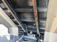 いすゞギガダンプ大型（10t）[写真13]