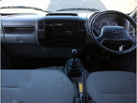 トヨタトヨエース平ボディ小型（2t・3t）[写真18]