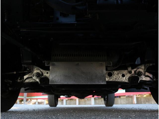 トヨタトヨエース平ボディ小型（2t・3t）[写真33]