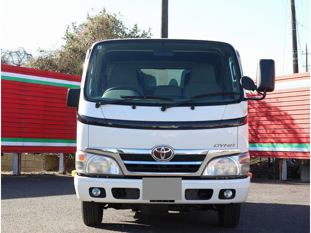 トヨタトヨエース平ボディ小型（2t・3t）[写真05]