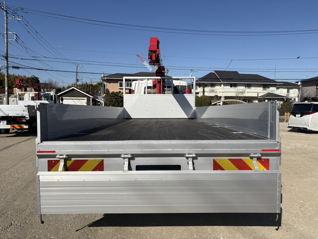 三菱ふそうファイターセルフクレーン4段増トン（6t・8t）[写真09]