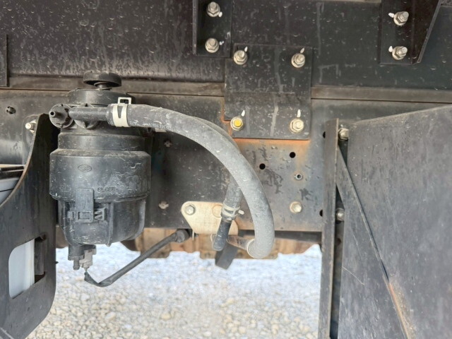 日野デュトロアルミウイング小型（2t・3t）[写真29]