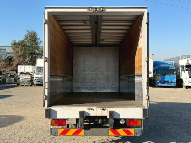 日野レンジャーアルミウイング中型（4t）[写真03]