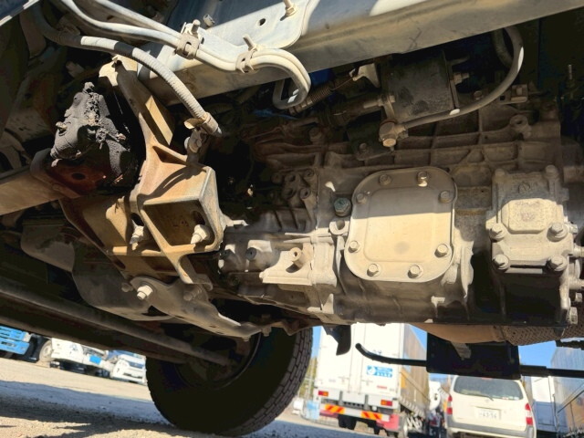 日野レンジャーアルミウイング中型（4t）[写真32]