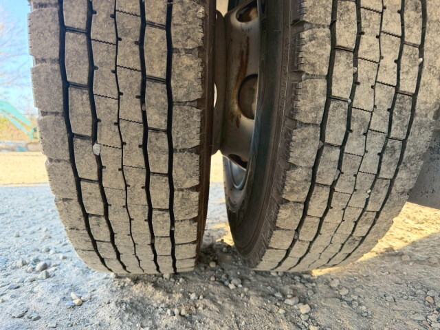 日野レンジャーアルミウイング中型（4t）[写真33]