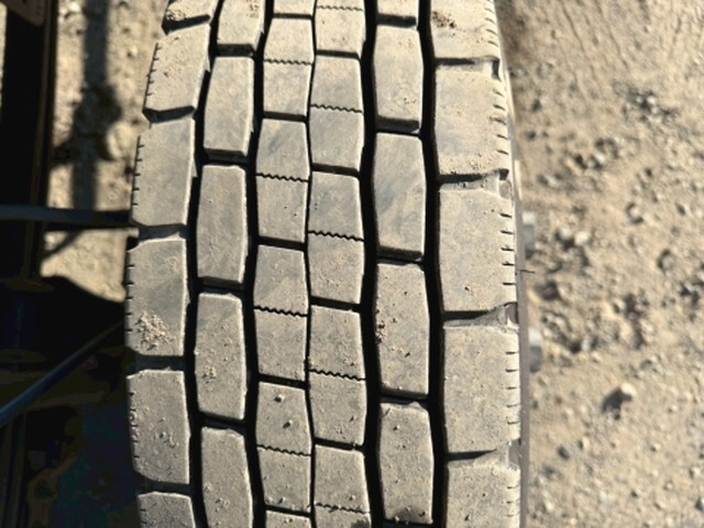 日野レンジャーアルミウイング中型（4t）[写真37]