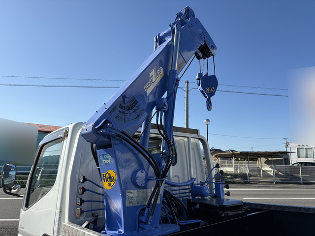 三菱ふそうキャンタークレーン付小型（2t・3t）[写真14]