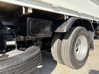 三菱ふそうキャンタークレーン付小型（2t・3t）[写真21]