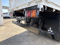 三菱ふそうキャンタークレーン付小型（2t・3t）[写真25]