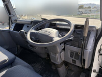 三菱ふそうキャンタークレーン付小型（2t・3t）[写真08]