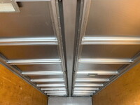 いすゞフォワードアルミウイング中型（4t）[写真11]