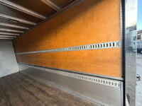 いすゞフォワードアルミウイング中型（4t）[写真12]