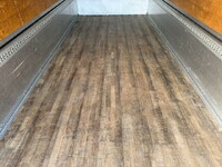 いすゞフォワードアルミウイング中型（4t）[写真15]