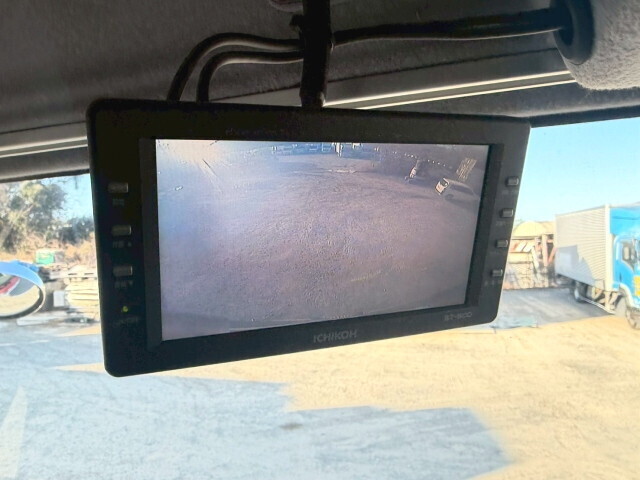 いすゞフォワードアルミウイング中型（4t）[写真16]