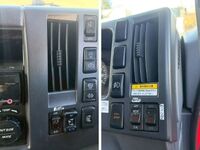 いすゞフォワードアルミウイング中型（4t）[写真21]