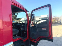 いすゞフォワードアルミウイング中型（4t）[写真24]