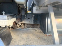 いすゞフォワードアルミウイング中型（4t）[写真34]