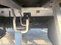 いすゞフォワードアルミウイング中型（4t）[写真36]