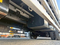 いすゞフォワードアルミウイング中型（4t）[写真37]