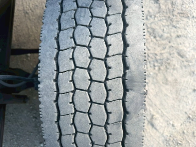 いすゞフォワードアルミウイング中型（4t）[写真39]