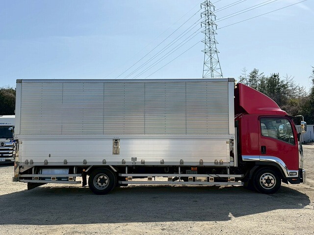 いすゞフォワードアルミウイング中型（4t）[写真06]