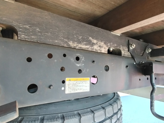 日野レンジャー平ボディ中型（4t）[写真14]