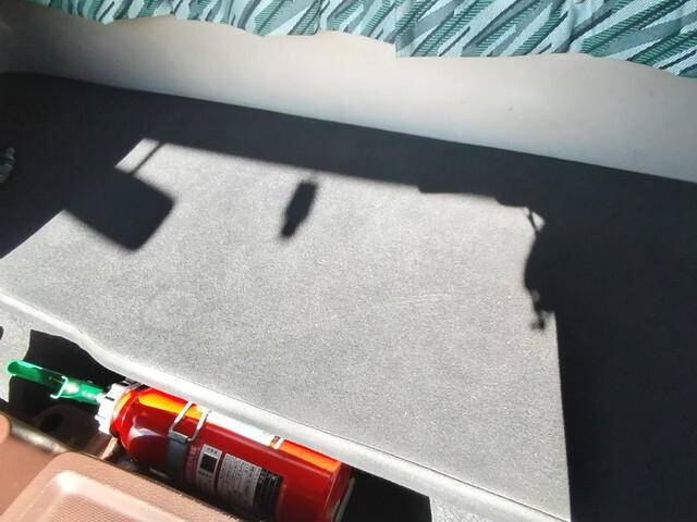 日野レンジャー平ボディ中型（4t）[写真22]