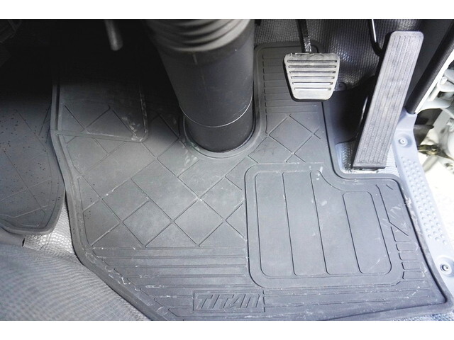 マツダタイタンダブルキャブ（Wキャブ）小型（2t・3t）[写真32]