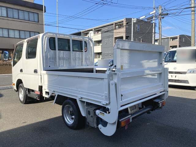 トヨタトヨエースダブルキャブ（Wキャブ）小型（2t・3t）[写真02]