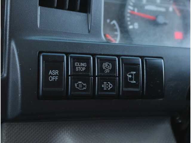 いすゞエルフダンプ小型（2t・3t）[写真29]