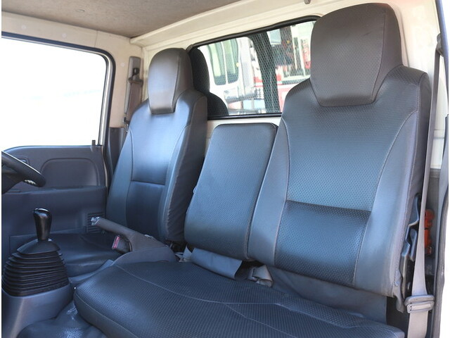 いすゞエルフダンプ小型（2t・3t）[写真33]