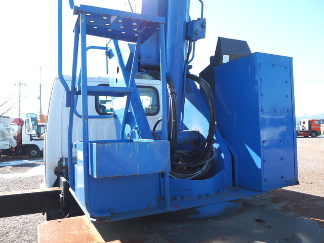 いすゞエルフ高所作業車小型（2t・3t）[写真10]