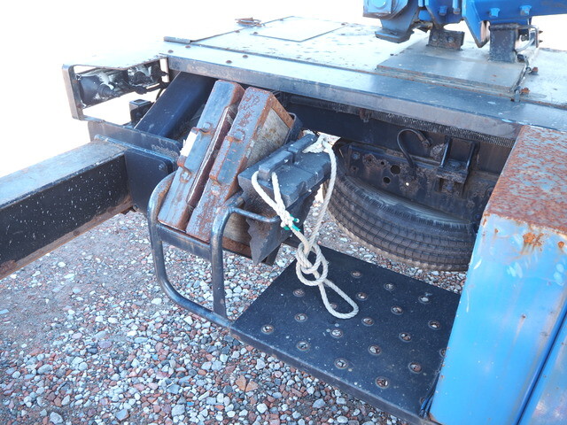 いすゞエルフ高所作業車小型（2t・3t）[写真22]