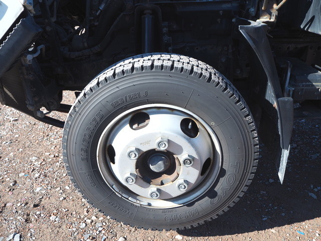 いすゞエルフ高所作業車小型（2t・3t）[写真30]