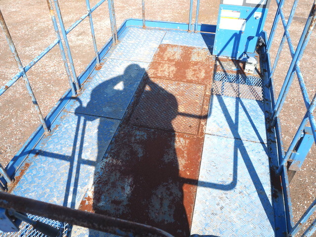 いすゞエルフ高所作業車小型（2t・3t）[写真33]