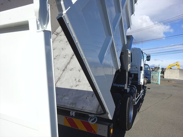 三菱ふそうファイター深ダンプ（土砂禁ダンプ）中型（4t）[写真14]