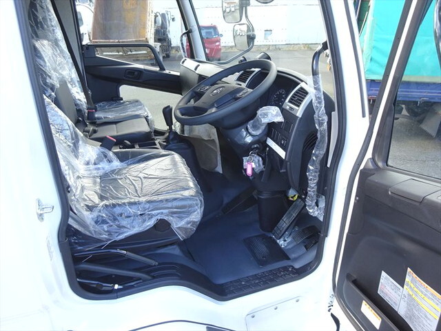 三菱ふそうファイター深ダンプ（土砂禁ダンプ）中型（4t）[写真19]