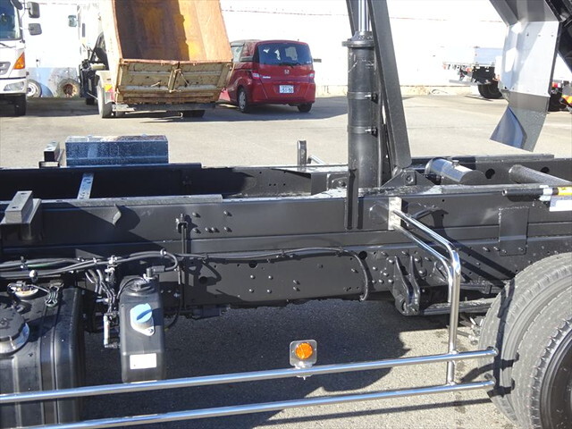 三菱ふそうファイター深ダンプ（土砂禁ダンプ）中型（4t）[写真05]