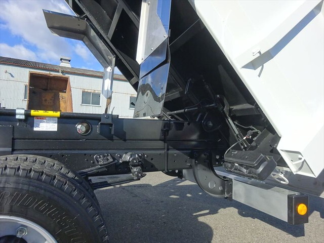 三菱ふそうファイター深ダンプ（土砂禁ダンプ）中型（4t）[写真06]