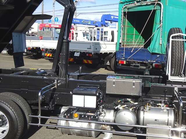 三菱ふそうファイター深ダンプ（土砂禁ダンプ）中型（4t）[写真09]