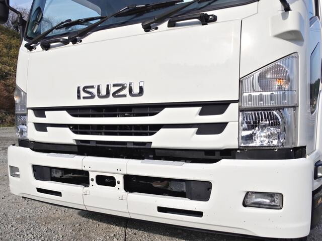 いすゞフォワード冷凍車（冷蔵車）増トン（6t・8t）[写真04]