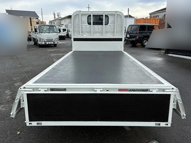 日野デュトロ平ボディ小型（2t・3t）[写真11]