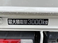 日野デュトロ平ボディ小型（2t・3t）[写真13]