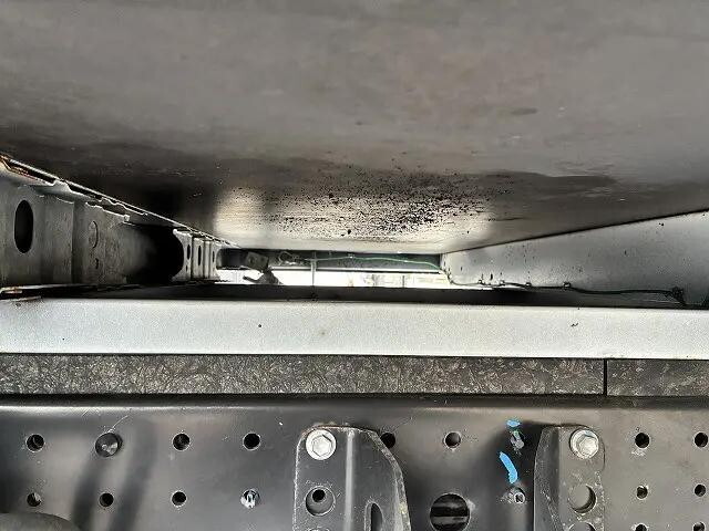 日野デュトロ平ボディ小型（2t・3t）[写真14]