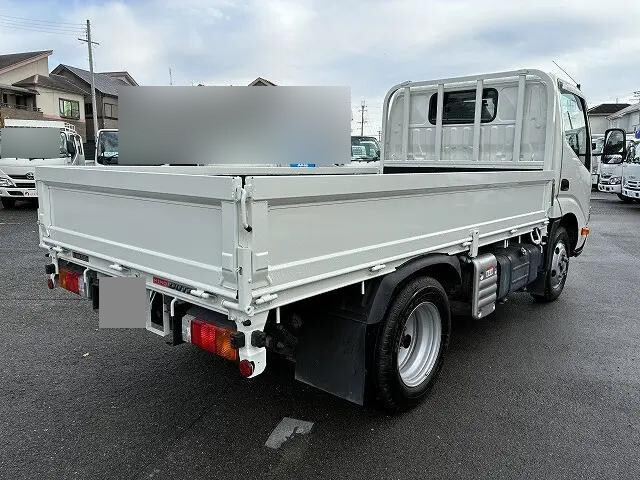 日野デュトロ平ボディ小型（2t・3t）[写真04]