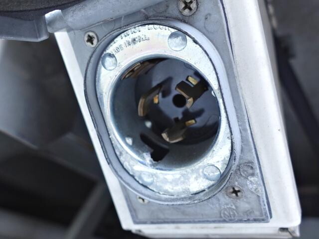 UDトラックスクオン冷凍車（冷蔵車）大型（10t）[写真21]