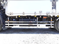 日野プロフィア冷蔵冷凍ウイング大型（10t）[写真21]