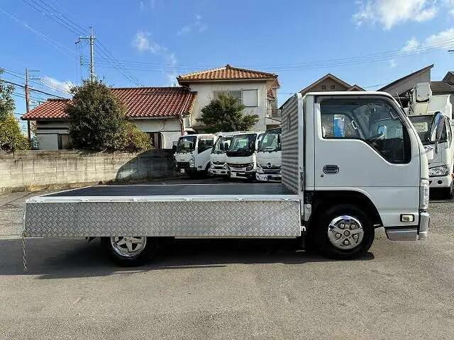 いすゞエルフ平ボディ小型（2t・3t）[写真10]